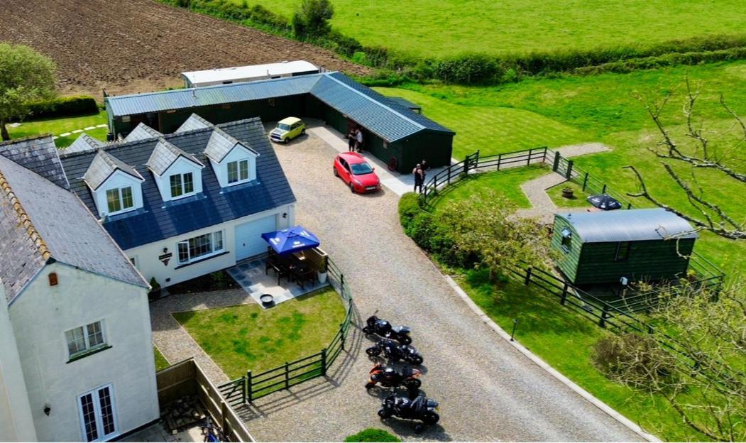 Ferienwohnung The Cow Shed Narberth Exterior foto